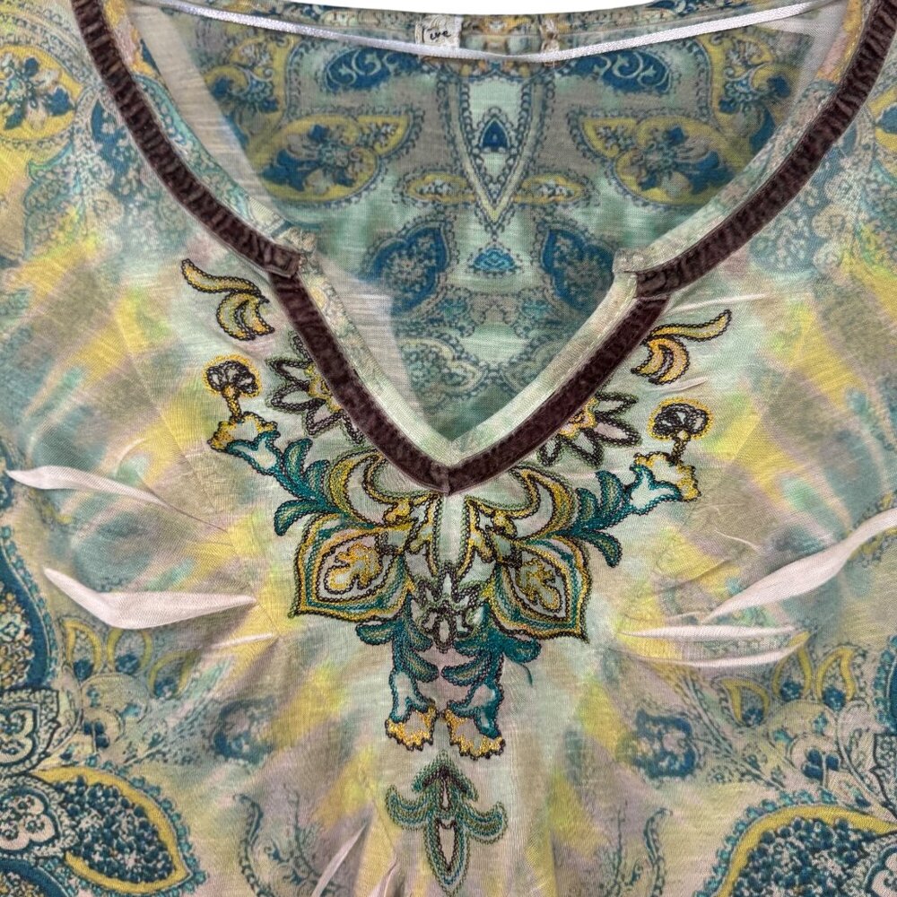 LIve and Let Live Boho Gypsy Tie-Dye Paisley Print V-Neck  Tunic Top - Picture 2 of 8